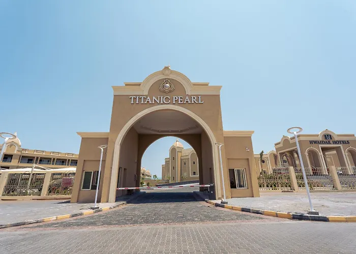 فندق Titanic Pearl الغردقة