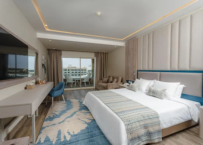 Titanic Pearl فندق